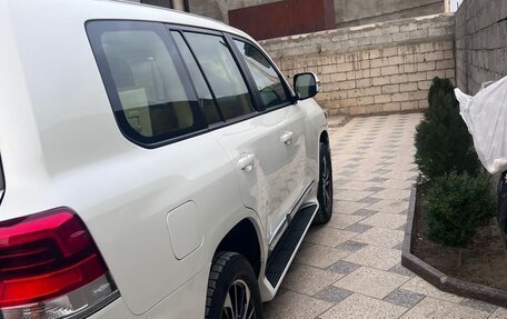 Toyota Land Cruiser 200, 2021 год, 9 000 000 рублей, 3 фотография