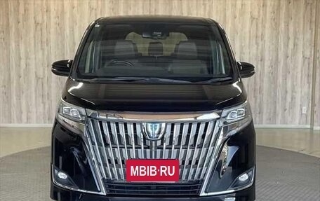 Toyota Esquire I, 2018 год, 1 980 000 рублей, 2 фотография