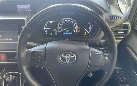 Toyota Esquire I, 2018 год, 1 980 000 рублей, 8 фотография