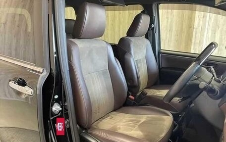 Toyota Esquire I, 2018 год, 1 980 000 рублей, 9 фотография