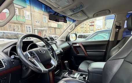 Toyota Land Cruiser Prado 150 рестайлинг 2, 2014 год, 3 700 000 рублей, 4 фотография