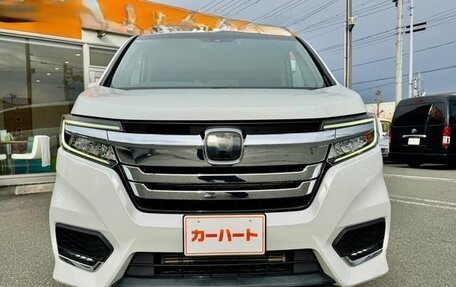 Honda Stepwgn IV, 2022 год, 2 385 007 рублей, 2 фотография