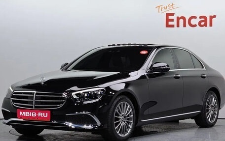 Mercedes-Benz E-Класс, 2021 год, 5 450 000 рублей, 1 фотография