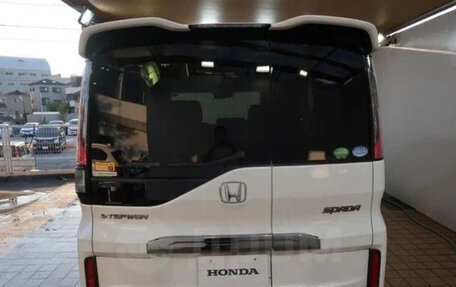 Honda Stepwgn IV, 2016 год, 1 450 007 рублей, 4 фотография