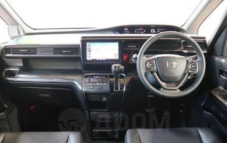 Honda Stepwgn IV, 2016 год, 1 450 007 рублей, 11 фотография