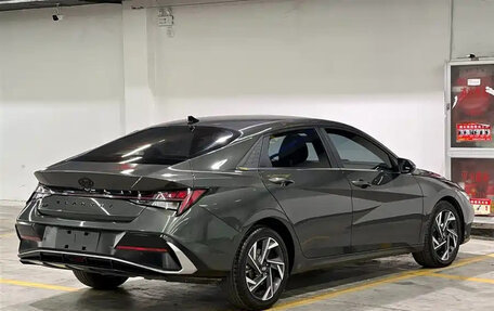 Hyundai Elantra, 2023 год, 1 472 027 рублей, 4 фотография