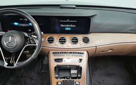 Mercedes-Benz E-Класс, 2021 год, 5 450 000 рублей, 7 фотография