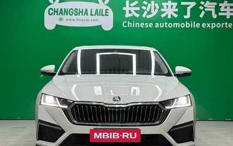 Skoda Octavia IV, 2021 год, 1 550 000 рублей, 2 фотография