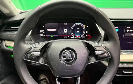 Skoda Octavia IV, 2021 год, 1 550 000 рублей, 10 фотография