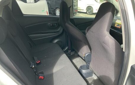 Toyota Vitz, 2017 год, 955 007 рублей, 27 фотография