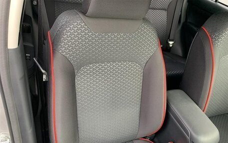 Toyota Raize I, 2023 год, 22 фотография