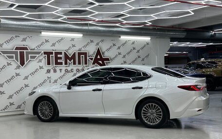 Toyota Camry, 2024 год, 3 900 000 рублей, 15 фотография