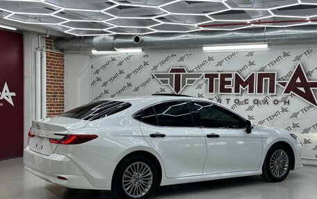 Toyota Camry, 2024 год, 3 900 000 рублей, 13 фотография
