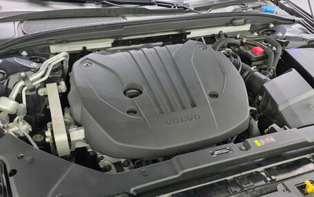 Volvo V60 II, 2022 год, 5 750 000 рублей, 6 фотография