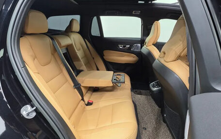 Volvo V60 II, 2022 год, 5 750 000 рублей, 19 фотография