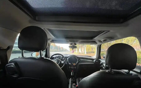 MINI Hatch, 2021 год, 1 700 000 рублей, 8 фотография