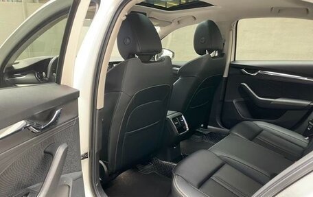 Skoda Octavia IV, 2021 год, 2 000 000 рублей, 10 фотография