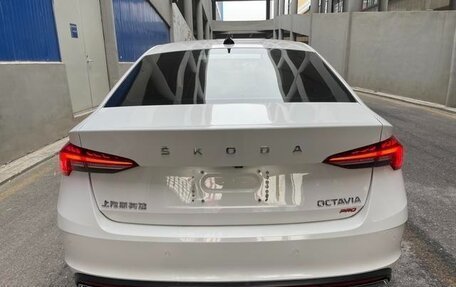 Skoda Octavia IV, 2021 год, 2 000 000 рублей, 5 фотография