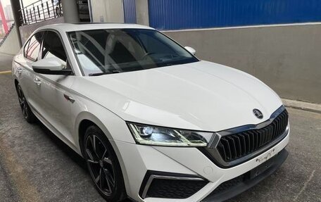 Skoda Octavia IV, 2021 год, 2 000 000 рублей, 3 фотография