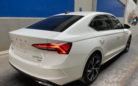 Skoda Octavia IV, 2021 год, 2 000 000 рублей, 4 фотография