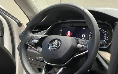 Skoda Octavia IV, 2021 год, 2 000 000 рублей, 8 фотография