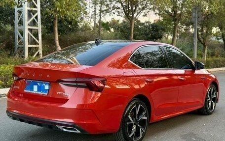 Skoda Octavia IV, 2021 год, 2 000 000 рублей, 4 фотография