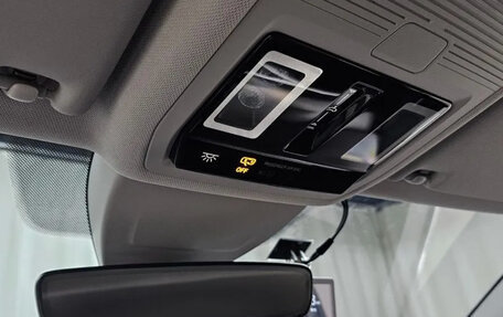 Volkswagen Golf VIII, 2022 год, 2 900 000 рублей, 18 фотография