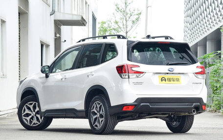 Subaru Forester, 2025 год, 2 450 000 рублей, 5 фотография