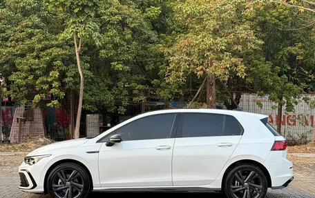 Volkswagen Golf VIII, 2021 год, 1 300 000 рублей, 7 фотография