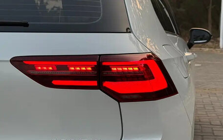 Volkswagen Golf VIII, 2021 год, 1 300 000 рублей, 10 фотография