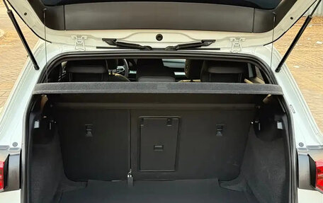 Volkswagen Golf VIII, 2021 год, 1 300 000 рублей, 21 фотография