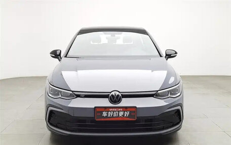 Volkswagen Golf VIII, 2022 год, 1 310 000 рублей, 2 фотография