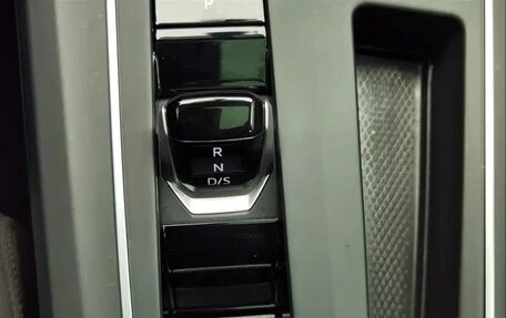 Volkswagen Golf VIII, 2022 год, 1 310 000 рублей, 13 фотография