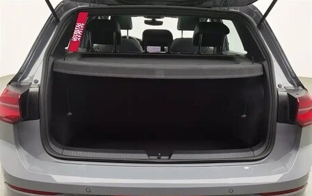 Volkswagen Golf VIII, 2022 год, 1 310 000 рублей, 22 фотография