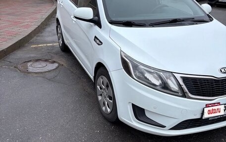 KIA Rio III рестайлинг, 2014 год, 650 000 рублей, 3 фотография