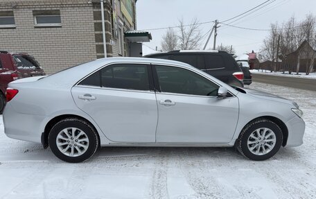 Toyota Camry, 2011 год, 2 050 000 рублей, 17 фотография
