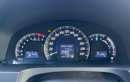 Toyota Camry, 2011 год, 2 050 000 рублей, 10 фотография