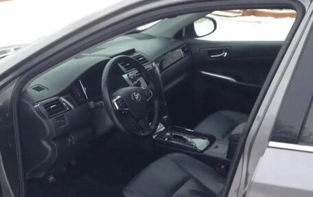 Toyota Camry, 2015 год, 2 100 000 рублей, 4 фотография