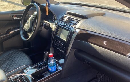 Toyota Camry, 2015 год, 2 100 000 рублей, 14 фотография