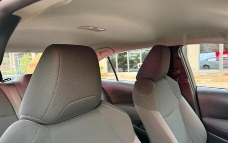 Toyota Corolla, 2021 год, 1 350 000 рублей, 15 фотография