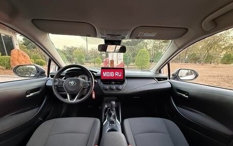 Toyota Corolla, 2021 год, 1 350 000 рублей, 8 фотография