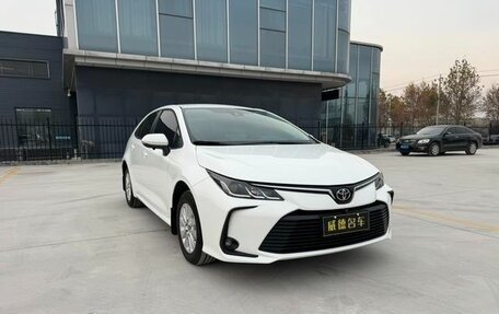 Toyota Corolla, 2021 год, 1 350 000 рублей, 3 фотография