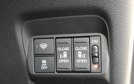 Honda Freed, 2025 год, 1 980 000 рублей, 11 фотография