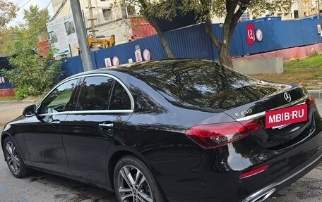 Mercedes-Benz E-Класс, 2023 год, 8 333 000 рублей, 3 фотография