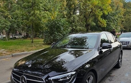 Mercedes-Benz E-Класс, 2023 год, 8 333 000 рублей, 2 фотография