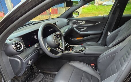 Mercedes-Benz E-Класс, 2023 год, 8 333 000 рублей, 9 фотография