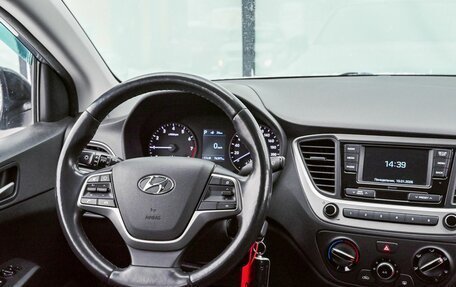 Hyundai Solaris II рестайлинг, 2017 год, 1 229 000 рублей, 11 фотография