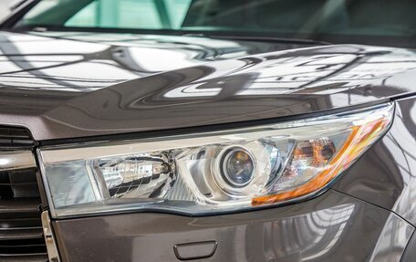 Toyota Highlander III, 2014 год, 3 098 000 рублей, 10 фотография