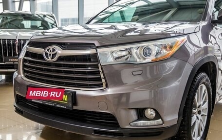Toyota Highlander III, 2014 год, 3 098 000 рублей, 9 фотография
