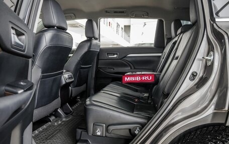 Toyota Highlander III, 2014 год, 3 098 000 рублей, 35 фотография